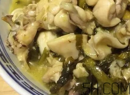 酸菜牛蛙月餅?zāi)睦镉匈u？酸菜牛蛙月餅地址