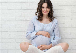 孕婦怎么睡覺對胎兒好？孕婦害喜怎么回事？