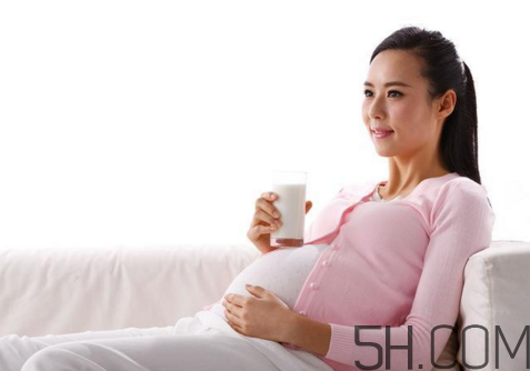 孕婦奶粉能和雞蛋一起吃嗎？喝孕婦奶粉的注意事項