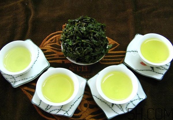 茶葉發(fā)霉還能喝嗎？茶葉發(fā)霉了怎么處理？