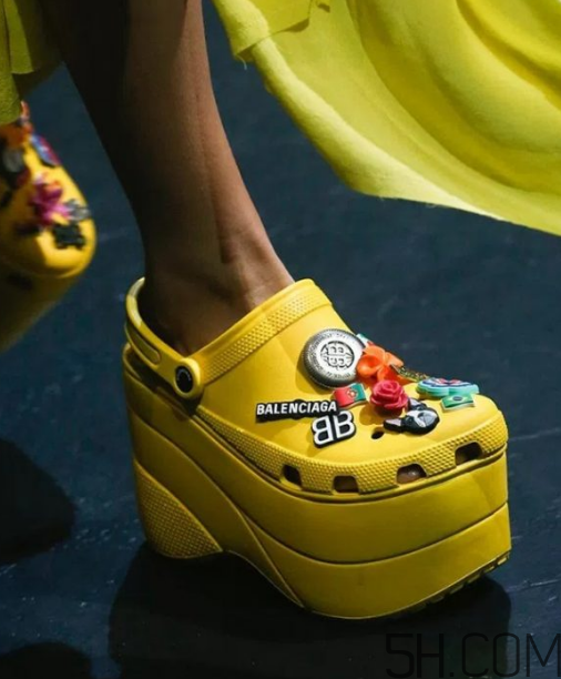 balenciaga巴黎世家厚底洞洞鞋什么時(shí)候發(fā)售？
