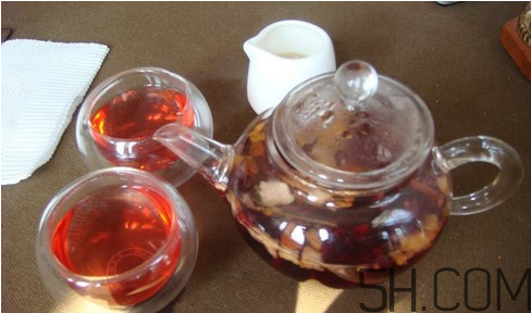 孕晚期喝覆盆子茶有用嗎？喝覆盆子茶對(duì)產(chǎn)婦的好處