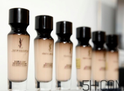 ysl女神粉底液怎么樣？ysl女神粉底液和超模粉底液對比