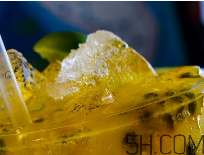 百香果吃多了會上火嗎？哪些人群不適宜食用百香果？