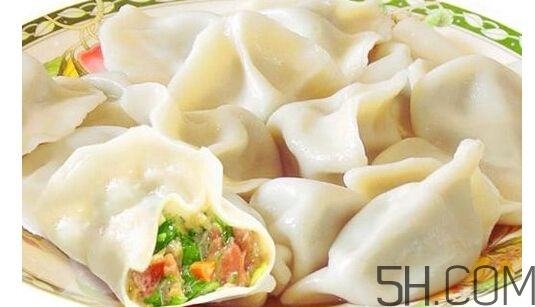 煮餃子開鍋煮皮還是餡？煮餃子蓋不蓋鍋蓋？