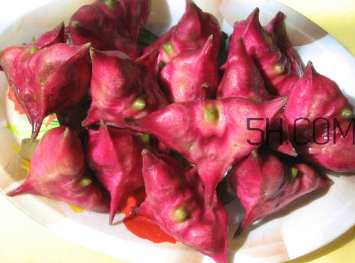 菱角殼煮水每次多少克？紅菱角和黑菱角的區(qū)別