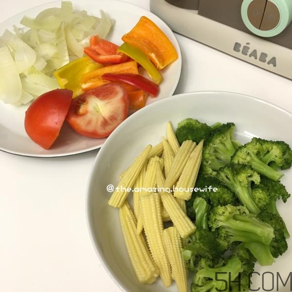 關(guān)于寶寶吃輔食的疑難問題，答案在這里