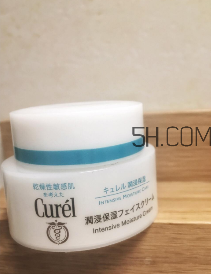 珂潤面霜和乳液哪個(gè)好？珂潤面霜和乳液區(qū)別
