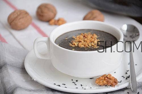 黑芝麻糊什么時候吃最好？黑芝麻糊的做法大全