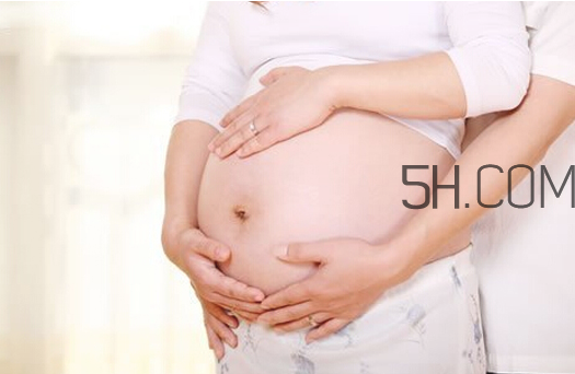 懷孕嘔吐吃什么可以緩解？孕婦哪幾種情況不能隨便摸肚子？