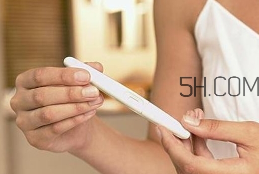 羊水早破的原因是什么？羊水早破能順產(chǎn)嗎？