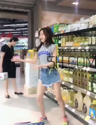 c哩c哩是什么歌？c哩c哩舞蹈教學