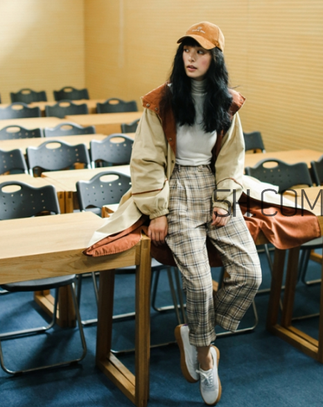 卡其色風(fēng)衣配什么鞋子？卡其色風(fēng)衣搭配鞋子圖片