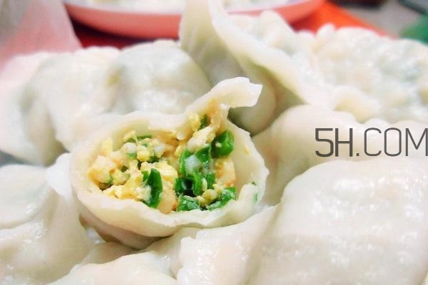 孕婦能吃韭菜餡餃子嗎？孕婦吃韭菜餡餃子對(duì)胎兒好嗎？