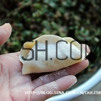 餃子和面用熱水還是冷水？餃子和面要醒多長時間？