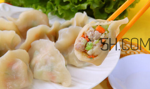 為什么餃子煮熟了會(huì)浮起來？餃子煮多久才熟？
