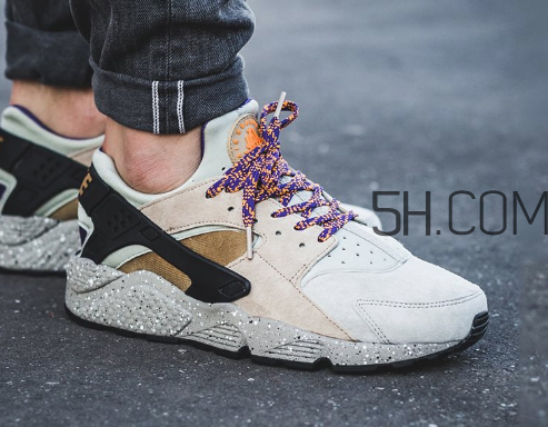 nike air huarache acg戶外配色上腳效果怎么樣？