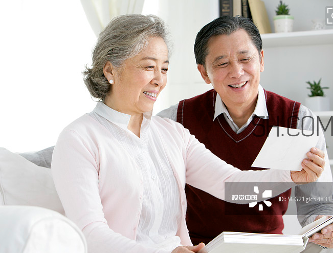 頸椎病會(huì)引起頭痛嗎？頸椎病會(huì)引起頭暈嗎？