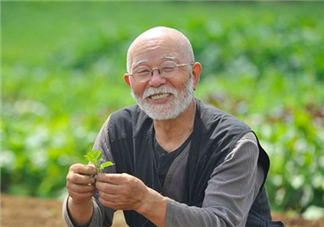 肺結(jié)核跟乙肝哪個(gè)嚴(yán)重？肺結(jié)核會轉(zhuǎn)化為肺癌嗎？