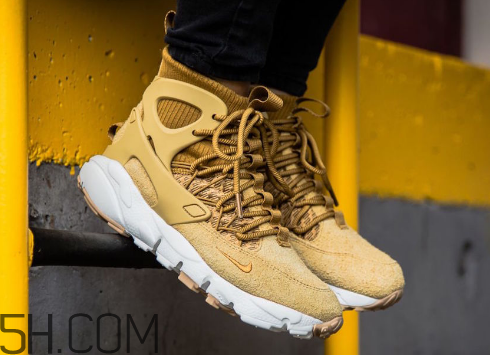 nike air footscape mid小麥配色上腳效果怎么樣？