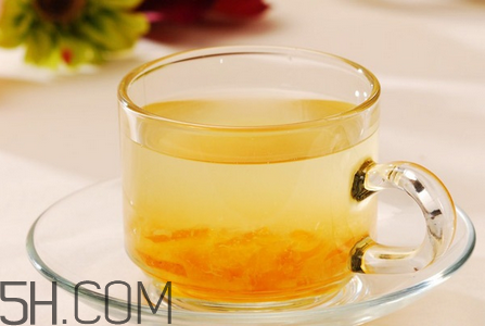 紅心柚和白心柚有什么區(qū)別？柚子皮泡水喝的作用？