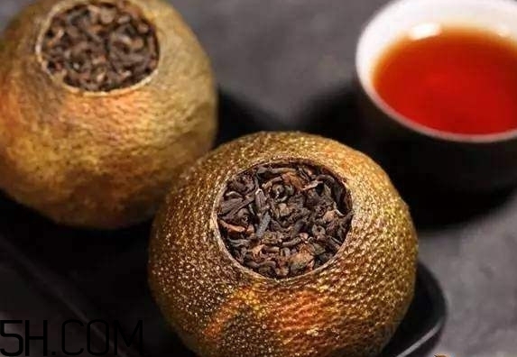 小青柑會上火嗎？小青柑整個(gè)泡和掰開泡味道有什么區(qū)別？
