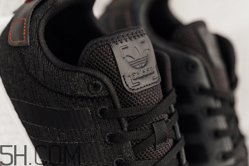 adidas nmd r2 future harvest萬圣節(jié)配色實物什么樣？