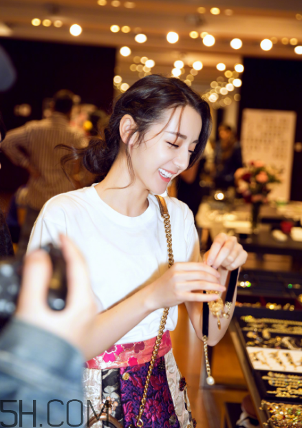 肉毒素是什么成分？肉毒素是瘦臉針嗎？