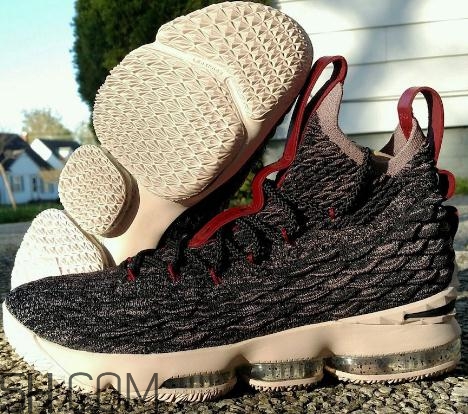 nike lebron 15 pride of ohio俄亥俄的驕傲什么時(shí)候發(fā)售？
