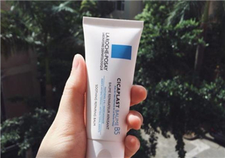 理膚泉b5有激素嗎？理膚泉b5有100ml的嗎？