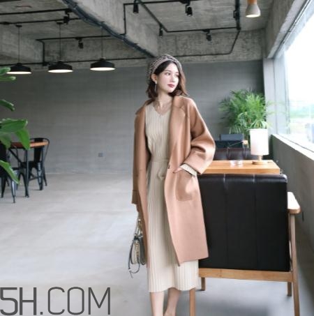 雙面羊絨大衣能熨燙嗎？雙面羊絨大衣怎么熨燙？