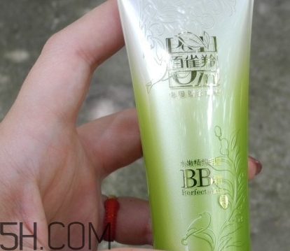 百雀羚bb霜孕婦能用嗎？百雀羚bb霜擠壓不出來怎么回事？