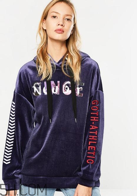 ca的衣服貴嗎？ca衣服什么價位？