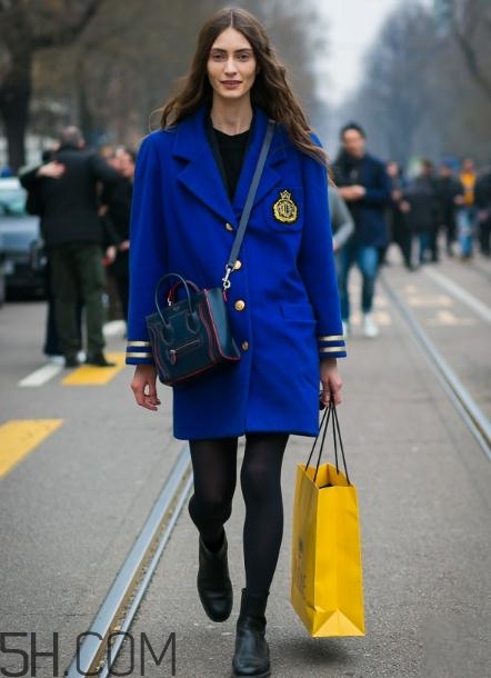 肩窄的女生穿什么大衣？適合肩窄女生的大衣款式
