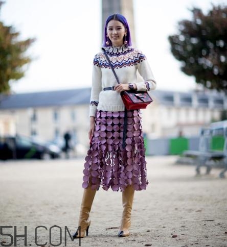 短發(fā)適合穿什么衣服？短發(fā)穿什么衣服好看？