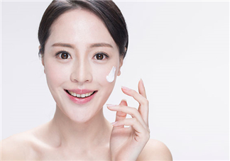 青春痘會(huì)傳染嗎？青春痘能根治嗎？