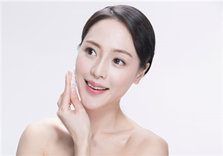 青春痘會(huì)長(zhǎng)多久？青春痘會(huì)留下疤痕嗎？
