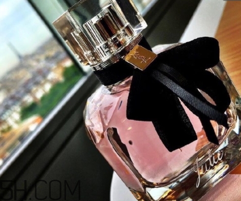 ysl圣羅蘭mon paris香水好聞嗎？mon paris香水香調(diào)