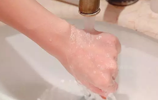 泰國sa ad na潔面儀怎么用？泰國sa ad na潔面儀使用方法