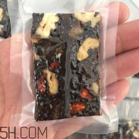 東阿阿膠可以空腹吃嗎？東阿阿膠吃了會(huì)發(fā)胖嗎？
