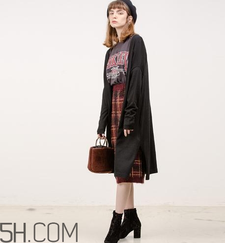 moussy的衣服怎么樣？moussy的外套很大嗎？