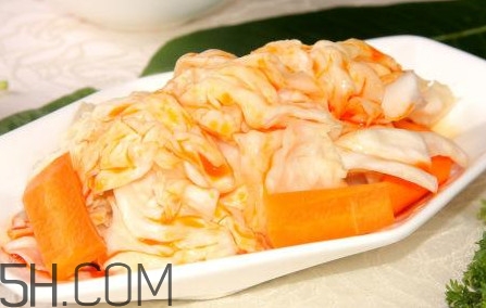 泡菜是酸性還是堿性？泡菜和酸菜有什么區(qū)別