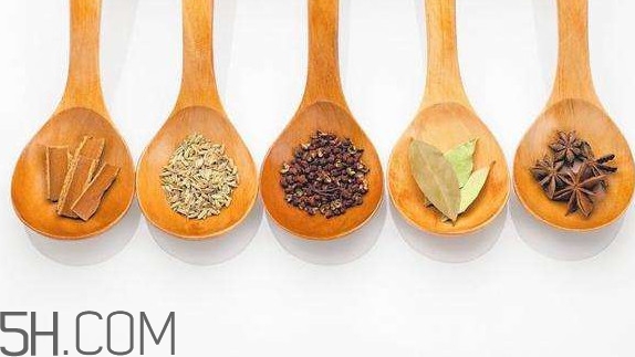 含馬兜鈴酸的藥都不能吃嗎？馬兜鈴酸真的會(huì)致癌嗎