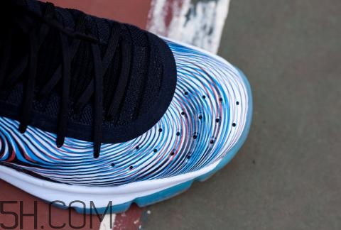 under armour curry 4實(shí)戰(zhàn)測(cè)評(píng)怎么樣？