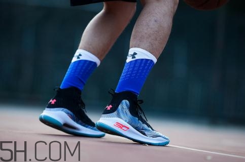under armour curry 4實(shí)戰(zhàn)測(cè)評(píng)怎么樣？