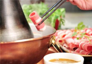 涮羊肉調(diào)料怎么調(diào)好吃？涮羊肉的麻醬怎么調(diào)？