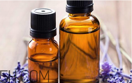 如何用精油護發(fā)？薰衣草精油護發(fā)怎么用？