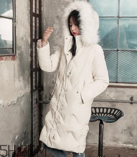 白色羽絨服可以漂白嗎？白色羽絨服可以用84嗎？