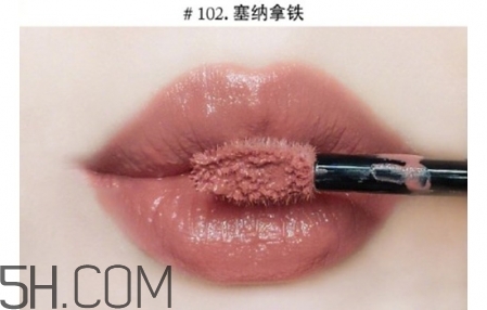 歐萊雅口紅真假辨別 歐萊雅口紅真假對(duì)比