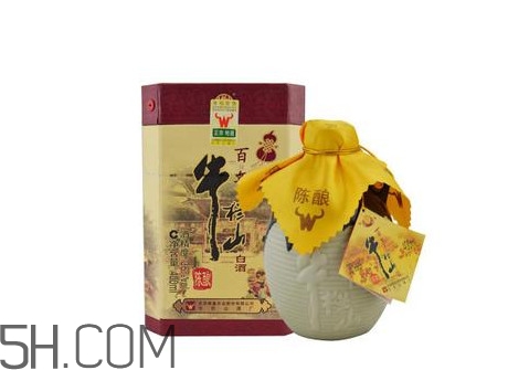 紅星二鍋頭還是牛欄山二鍋頭好？牛欄山二鍋頭酒多少錢(qián)一瓶